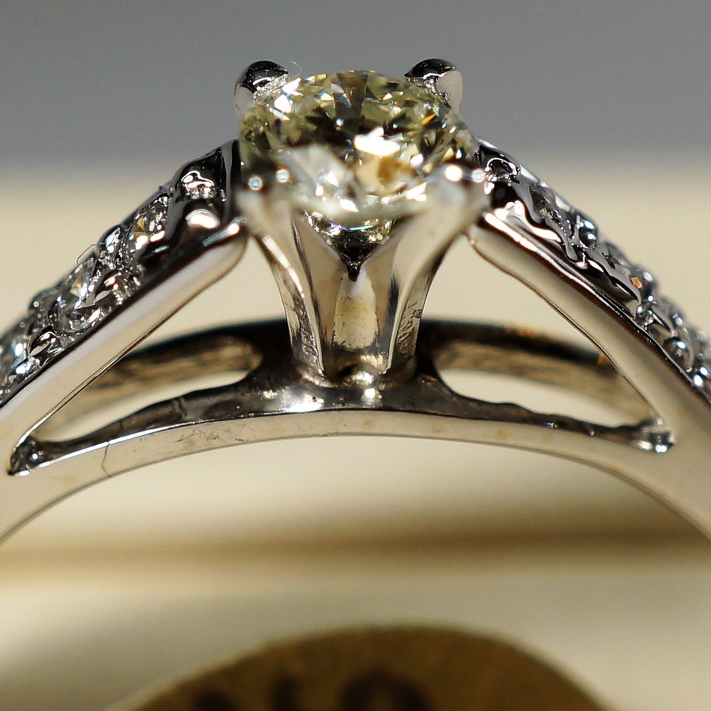 14KW gold Diamond ring - Picture 4 of 6